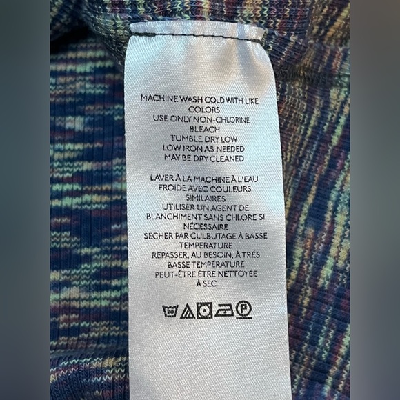 We The Free Top Out Of Control Tee Long Sleeve Women’s Size Medium NEW - Picture 9 of 10